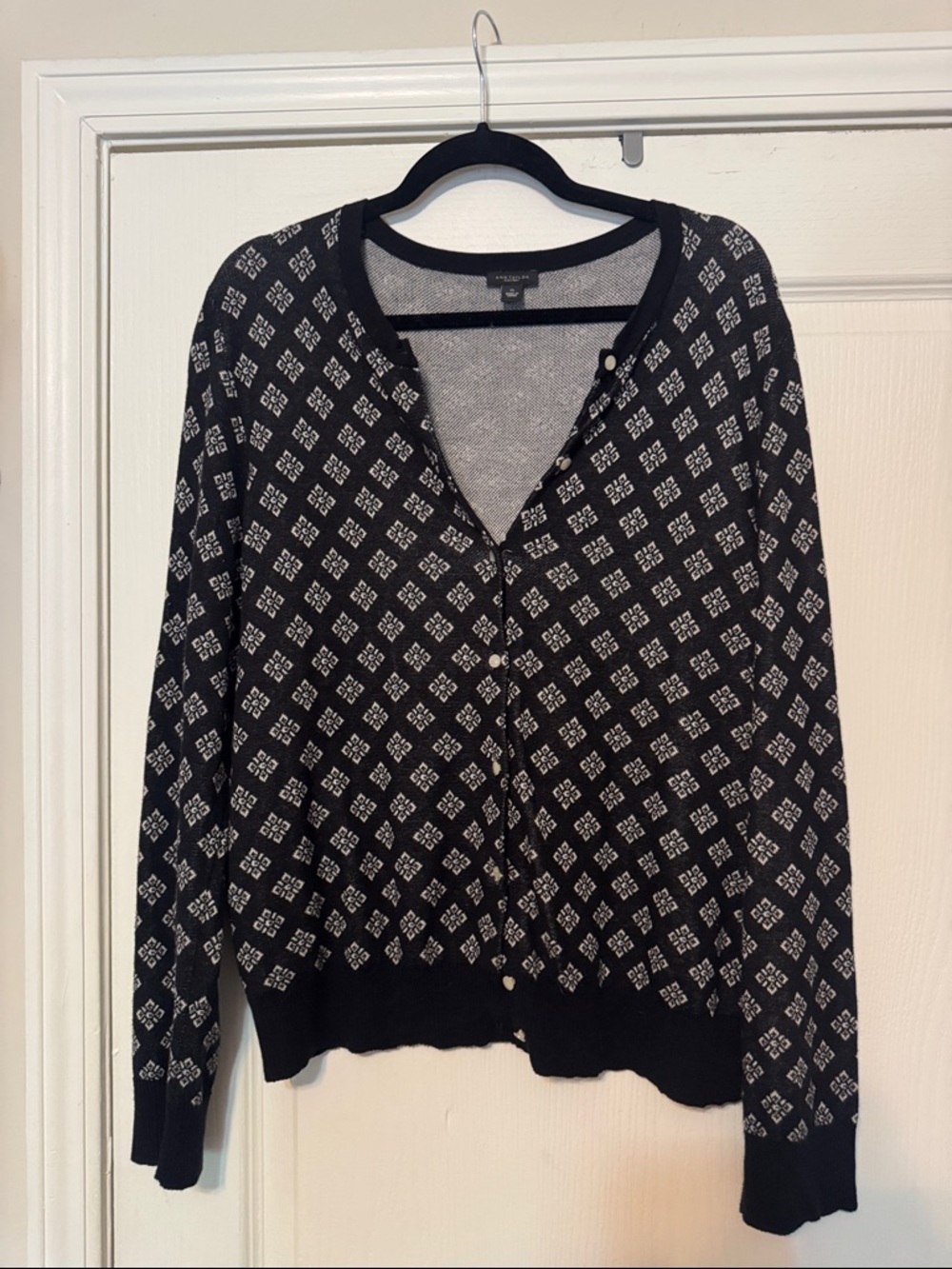 Ann Taylor Factory Black and White Diamond Print Cardigan